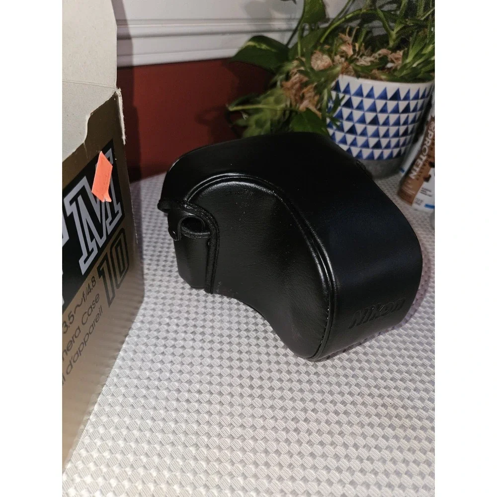 Nikon Genuine Leather Camera Case for Nikon FM 10 With Box Just Case No Camera